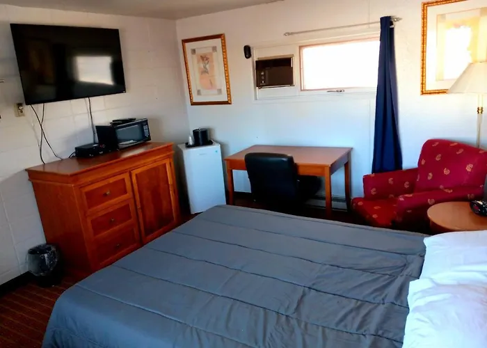 Chalet Inn Motel